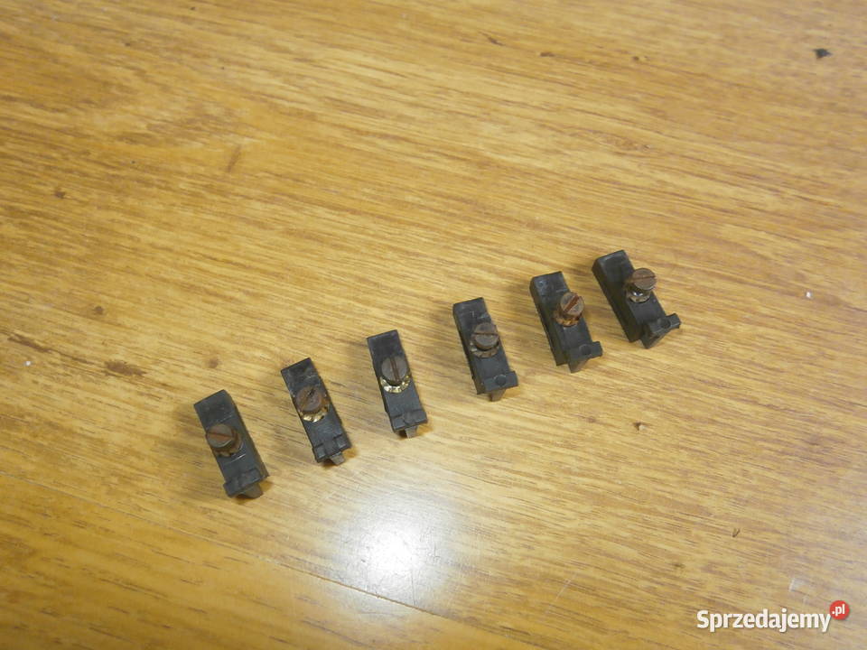 Gramofon UNITRA G 8010 zapinki spodu komplet 6 łódzkie Łódź