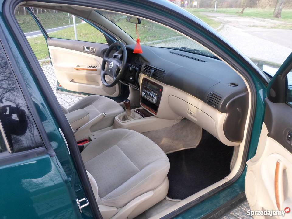 VW Passat B5 98r 19 TDI 110 wypasiony ABS mazowieckie Sierpc