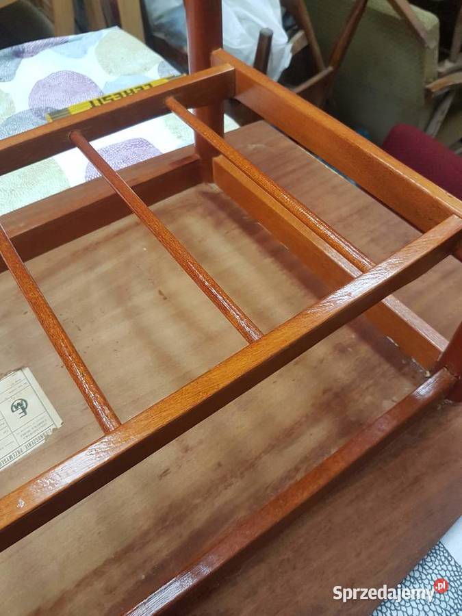 Stolik kawowy patyczak z czasów PRL lata 6070 55cm Stoły, krzesła, biurka Szczecin sprzedam