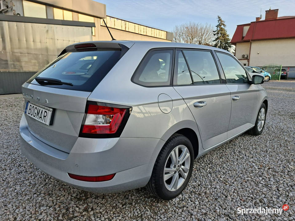 koda Fabia Kombi Salon Polska III 2014 wspomaganie kierownicy Warszawa
