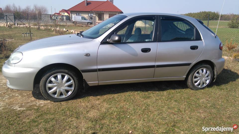 Daewoo Lanos Hatchback 16 LPG zamiana na kombi z lakier metallic Warszawa sprzedam