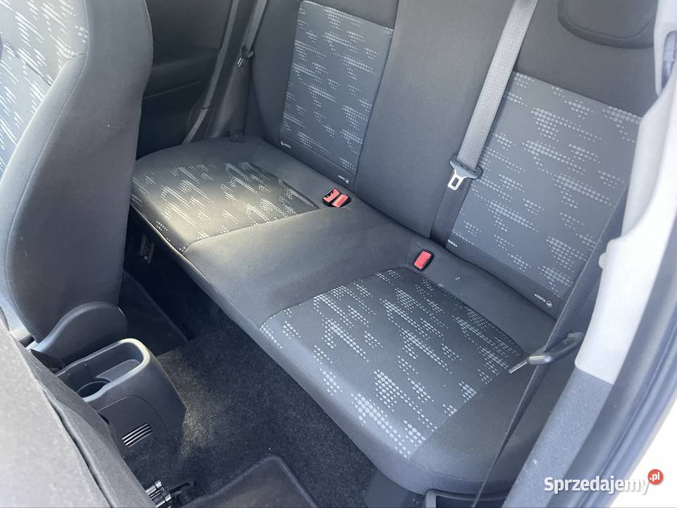 Opel Corsa 12 eco flex 70 Zarejestrowany w Polsce Orchów sprzedam
