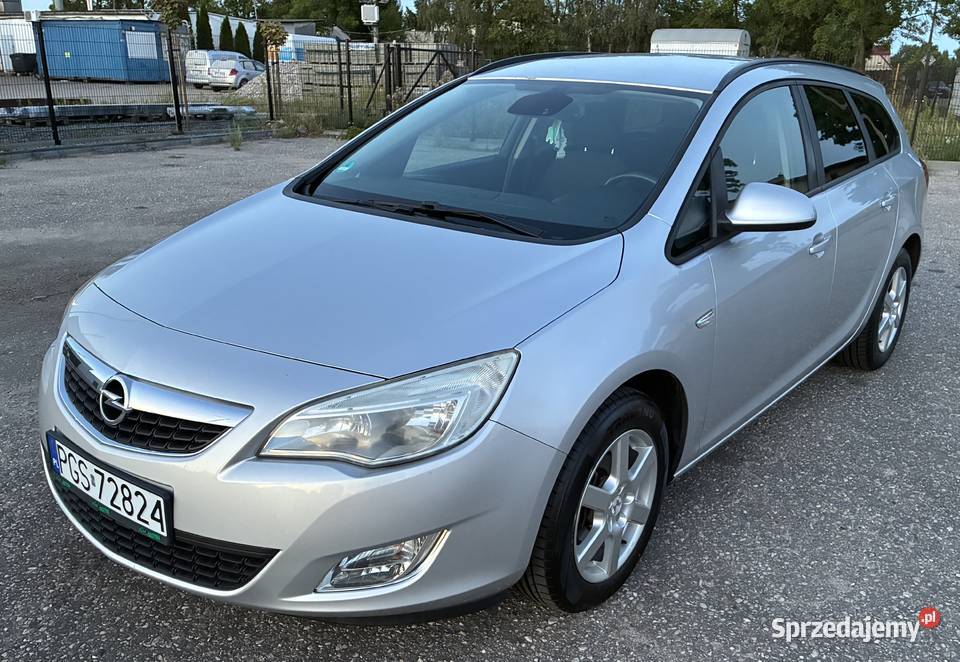 OPEL ASTRA J 16 benzyna klima temp alu mega aluminiowe felgi Gostyń