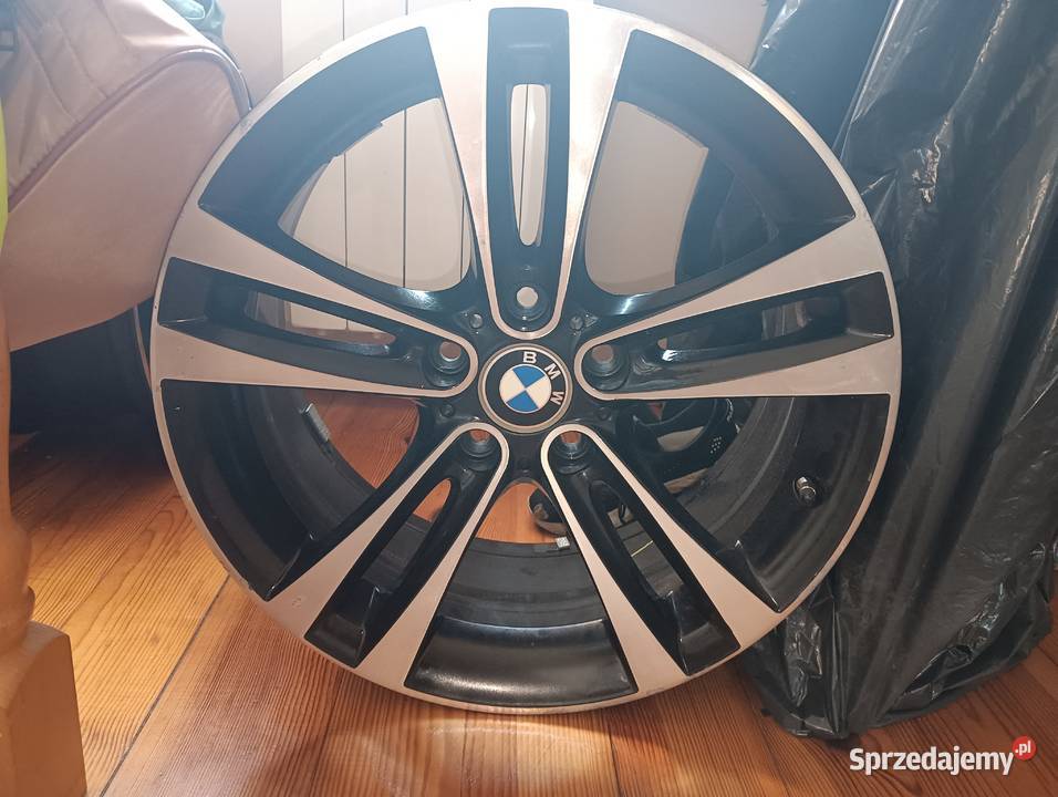 Oryginalna 18calowa felga aluminiowa BMW z serii świętokrzyskie Bodzentyn