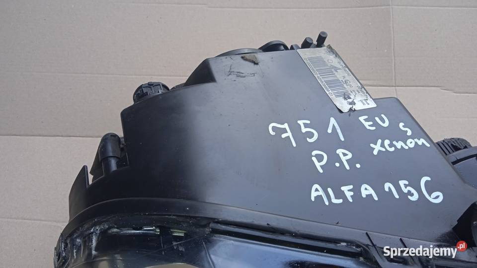 ALFA ROMEO 156 LAMPA PRZÓD PRAWA XENON EU osobowe sprzedam