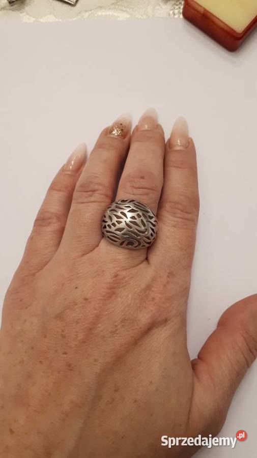 pierścionek srebrny ażurowy