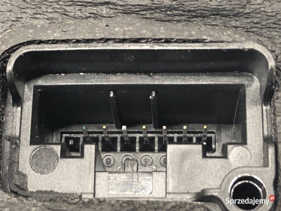 ZAMEK DRZWI LEWY TYŁ VW PASSAT B8 Kombi Zamki, wkładki i kluczyki