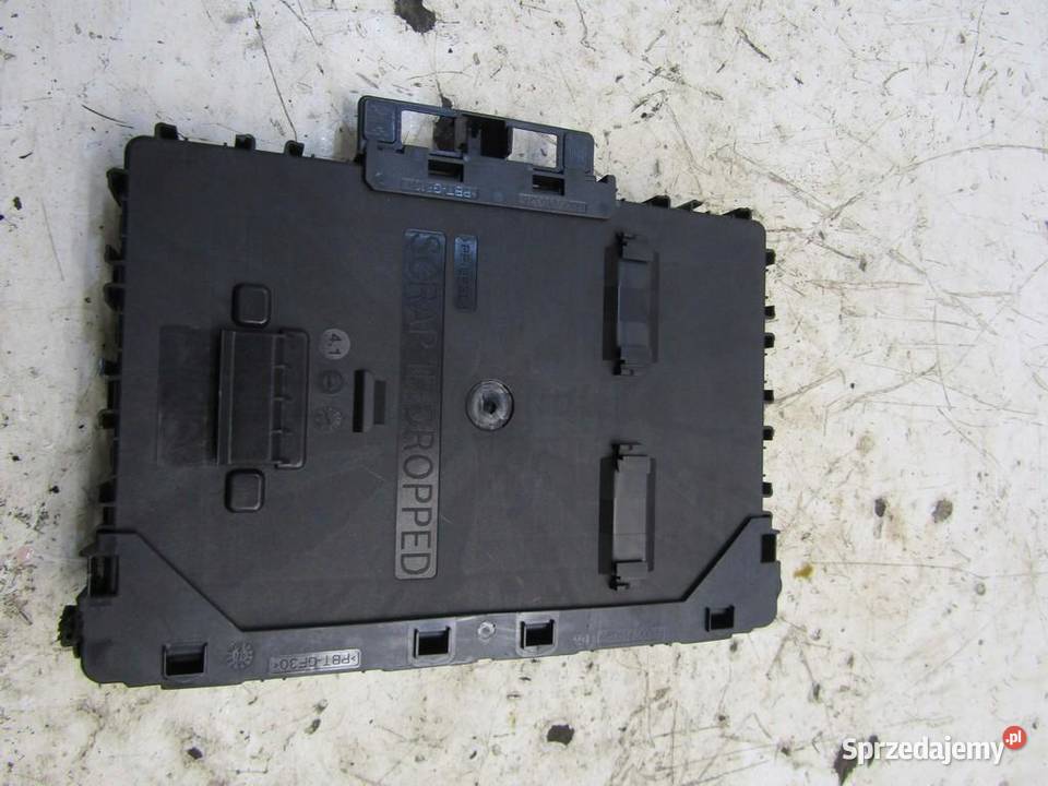 SKRZYNKA BEZPIECZNIKÓW 10 ECO FORD FOCUS MK4 HB osobowe sprzedam
