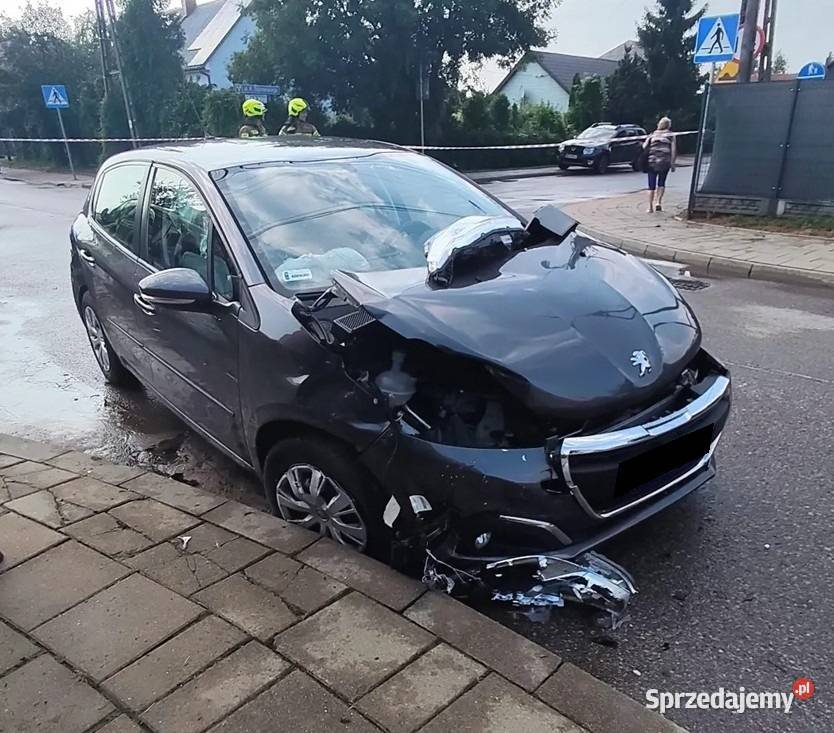 Peugeot 208 Active 1199 3 82 salon Polska Białystok