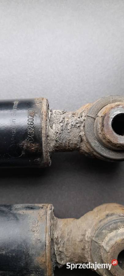 amortyzatory mercedes cklasa w 204 A2043260200 Rożnowice