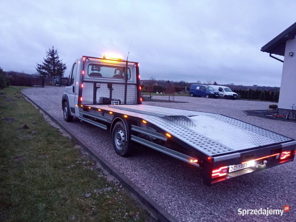 Najazd zabudowa auto laweta pomoc drogowa Paradyż sprzedam
