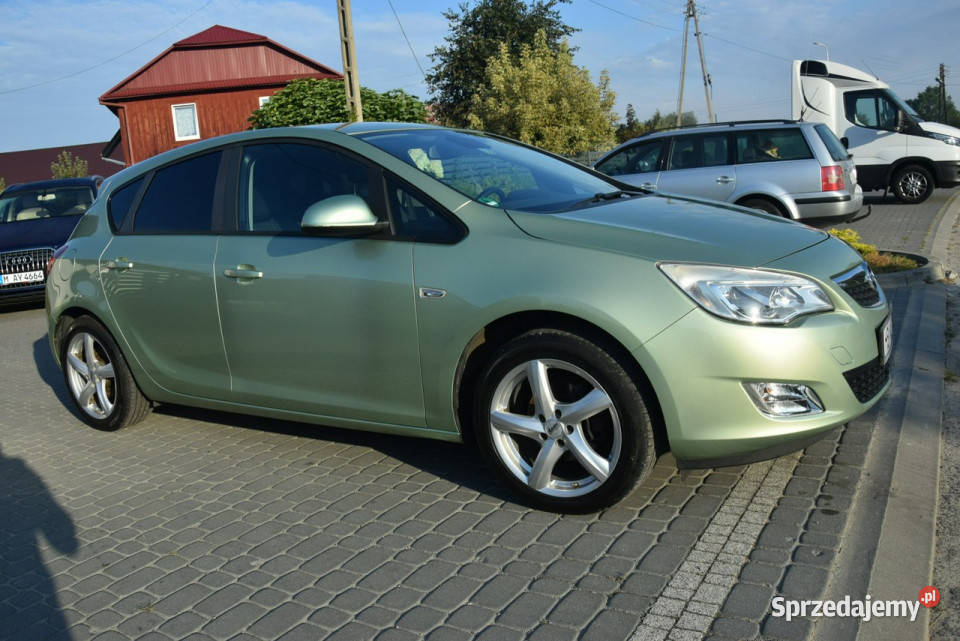 Opel Astra 14B Klima Navi DVD 2 Kpl Kół Majdan Sieniawski