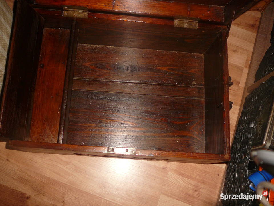 Stara drewniana skrzynia kufer 1897 Wrocław