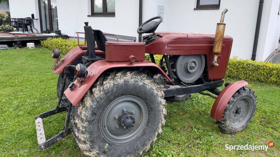 Traktor sam esiok NIE C330 C360 MF Wola Nieszkowska