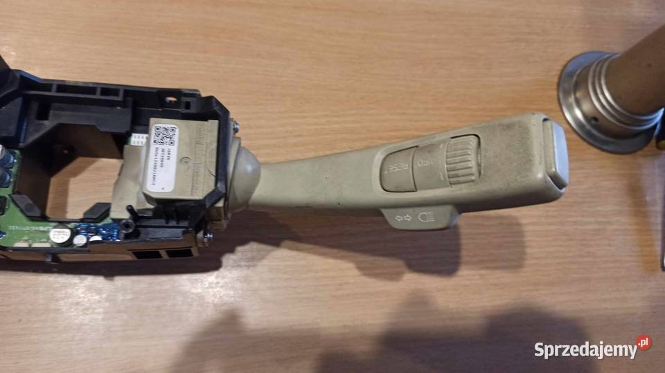 VOLVO S80 II PRZEŁĄCZNIK ZESPOLONY świateł 0614 osobowe Rzeszów