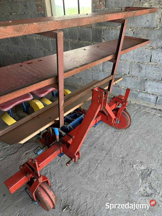 sadzarka do rozsady warzyw talerzowa nieuszkodzony wielkopolskie Kościelna Wieś