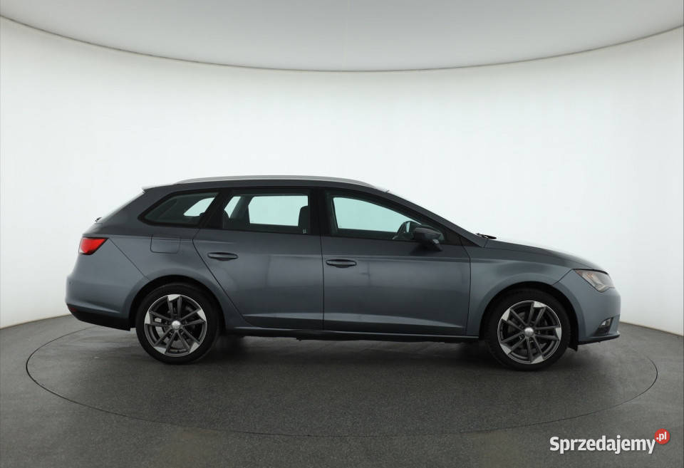 Seat Leon 20 TDI 1968cm3 mazowieckie sprzedam
