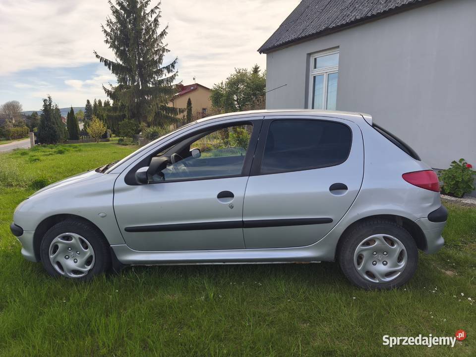 Peugeot 206 14Bgaz 2002 klima elektryka TANIO