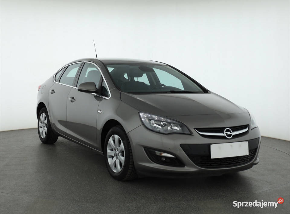 Opel Astra 14 T