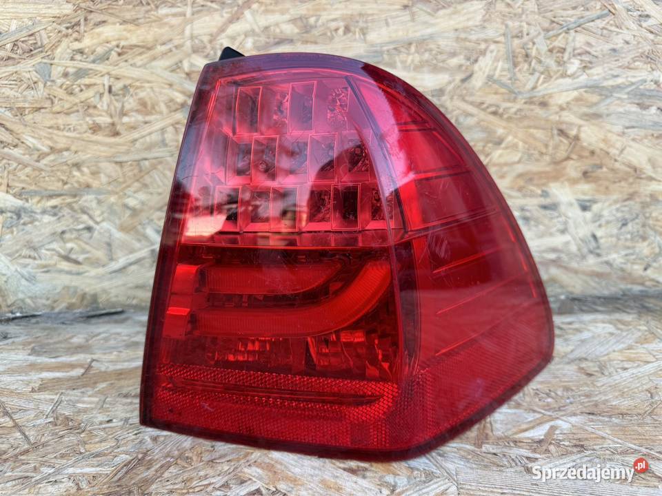 Lampa tył tylna prawa rh bmw e90 e91 lift lci