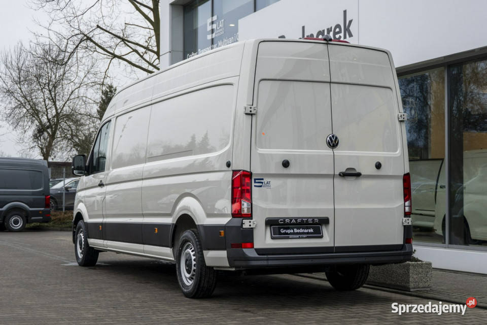 Volkswagen Crafter FL Furgon L4 20 TDI 177 nieuszkodzony Łódź
