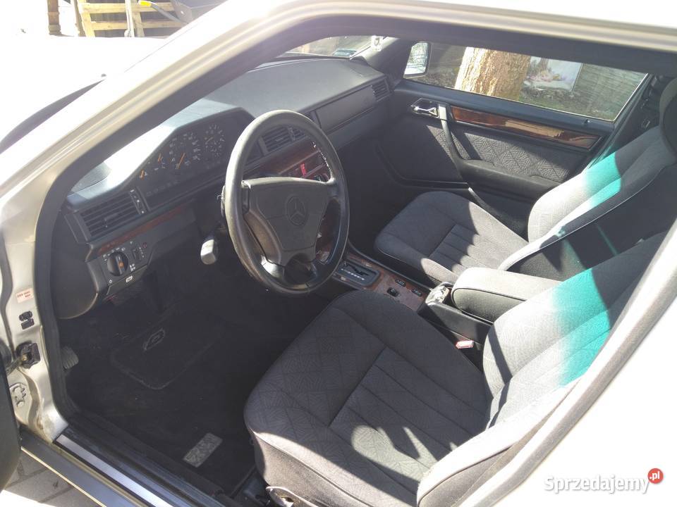 Mercedes W124 Eklasa 30D książka serwisowa ASO Trzebinia