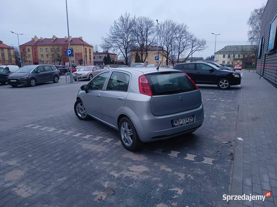 Fiat Grande Punto niski przebieg manualna Skarżysko-Kamienna