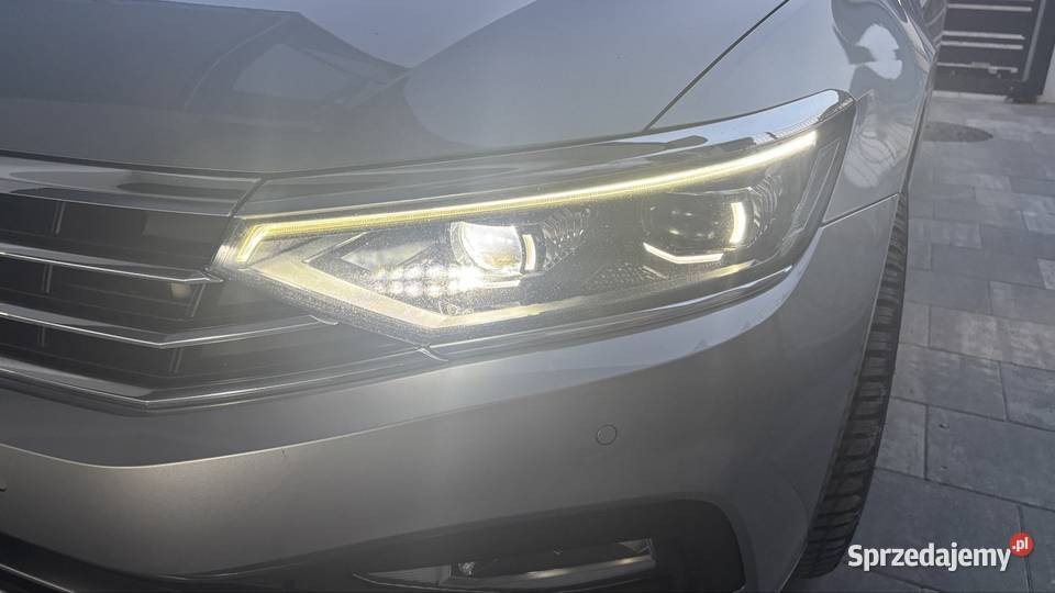 Volkswagen PASSAT 20 TDI EVO BUSINESS DSG system Start-Stop Passat Michałowice-Wieś