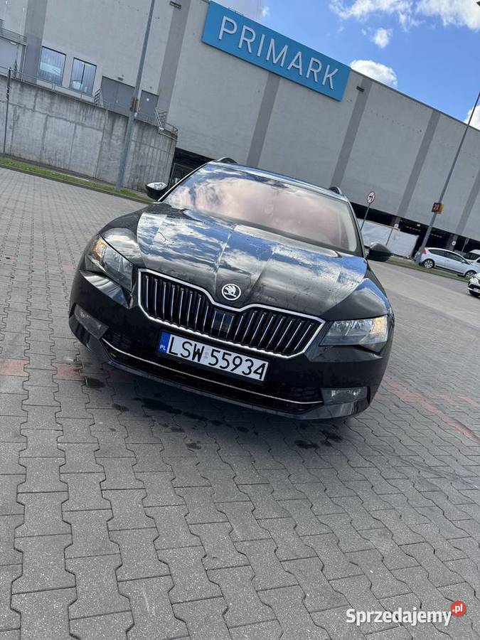 Skoda Superb III 16 TDI 2017 Bogate wyposażenie Świdnik