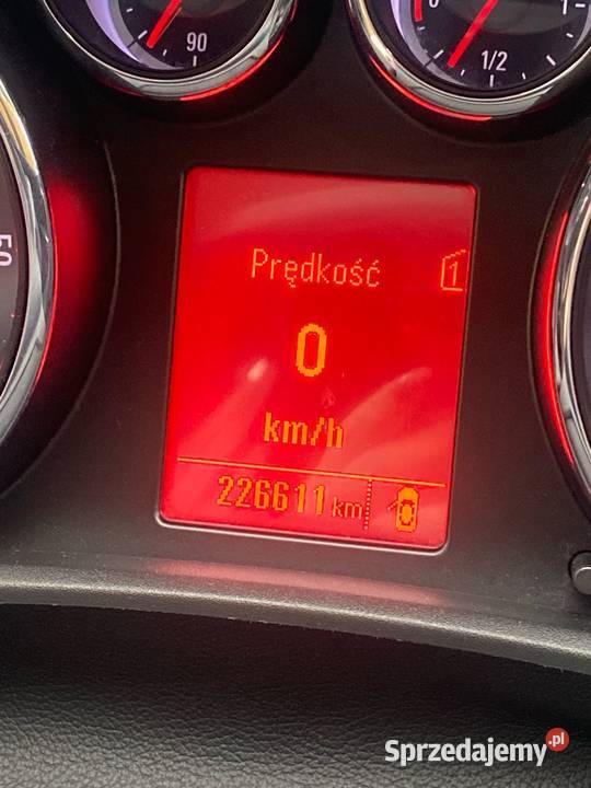 Opel Astra J 20 CDTI odtwarzacz DVD Brodnica