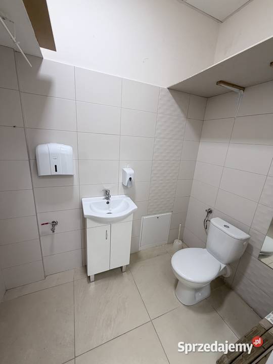 Lokal usługowy 818 m Galeria Drewutnia Złoczew