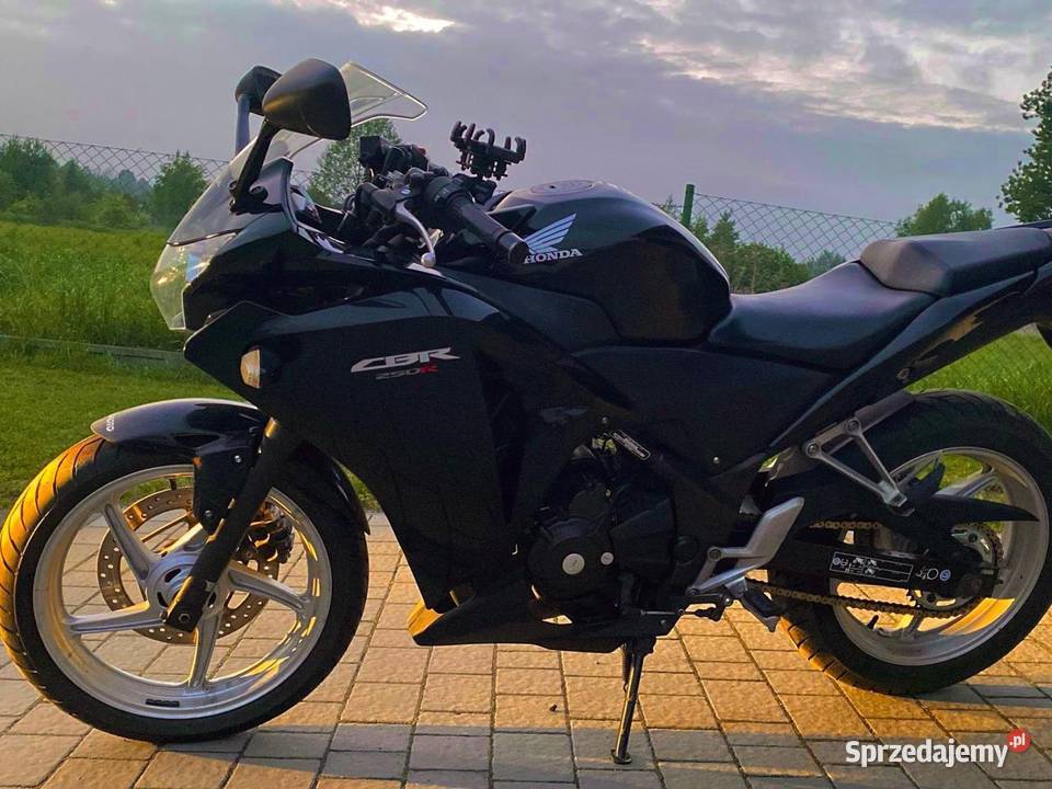 Honda CBR 250RA nieuszkodzony sprzedam