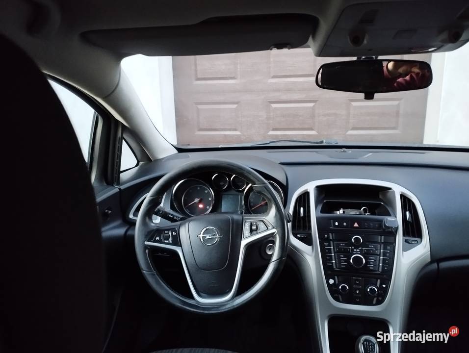 Sprzedam Opla Astrę salon Polska 17 CDTI 110 Kombi Chełm