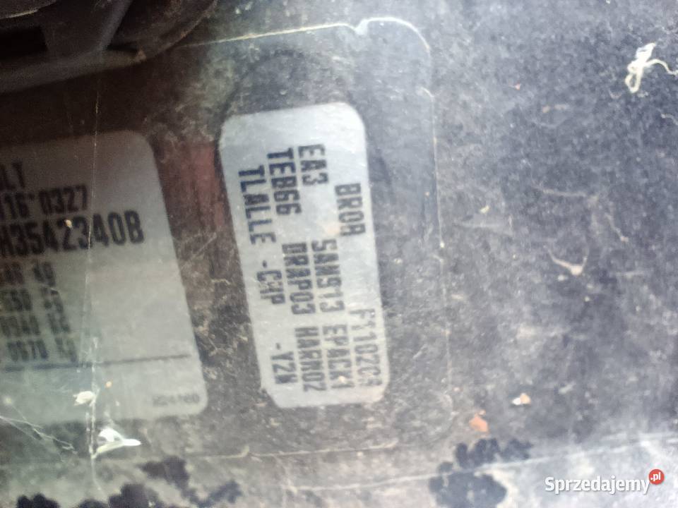 Renault Clio 3 III 0508 zderzak przedni Częstochowa