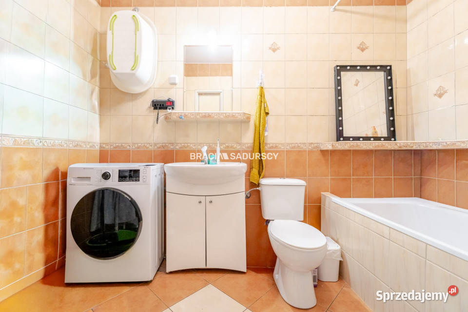 Mieszkanie na sprzedaż 447m2 2 pokoje Kraków parter sprzedam