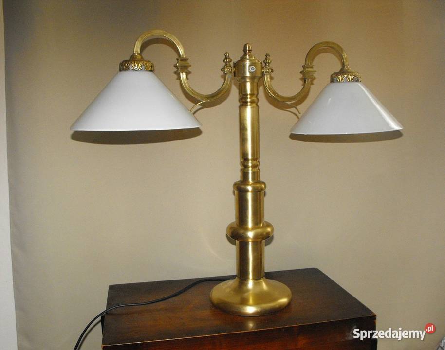 Dwuramienna mosiężna lampa gabinetowa z kloszami Skierniewice