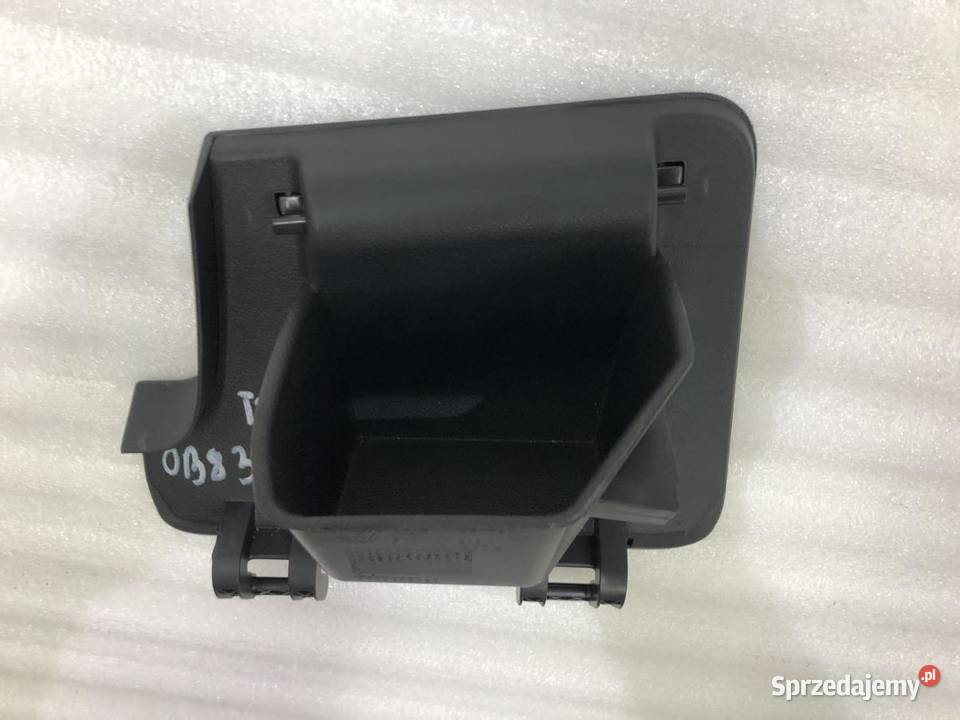 SCHOWEK KIEROWCY 5TB857919A VW TOURAN III wielkopolskie