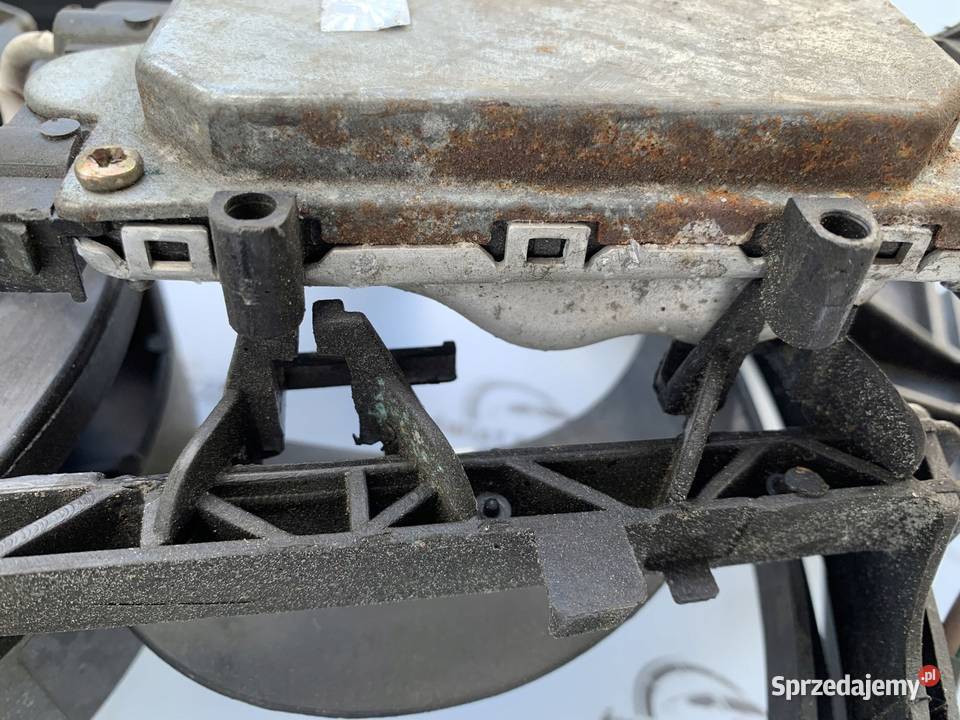 FORD FOCUS MK3 III 12r wentylator chłodnicy osobowe Kielce sprzedam