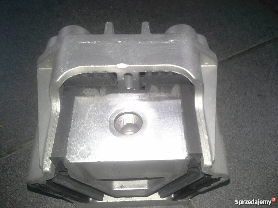 PODUSZKA SKRZYNI BIEGÓW AXOR ACTROS 9402401118 Kłobuck sprzedam