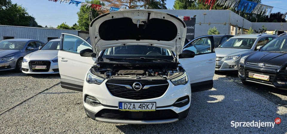 Opel Grandland X 12 B 130 AutomatMożliwa Rok produkcji 2019 sprzedam