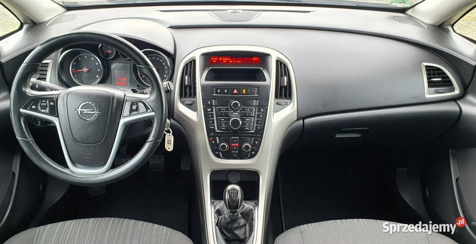 Opel Astra Oryginalny lakier6 biegówŚwiatła