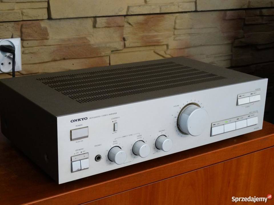Wzmacniacz Onkyo A8220 mocny i sprawnyWYSYŁKA Jasło sprzedam