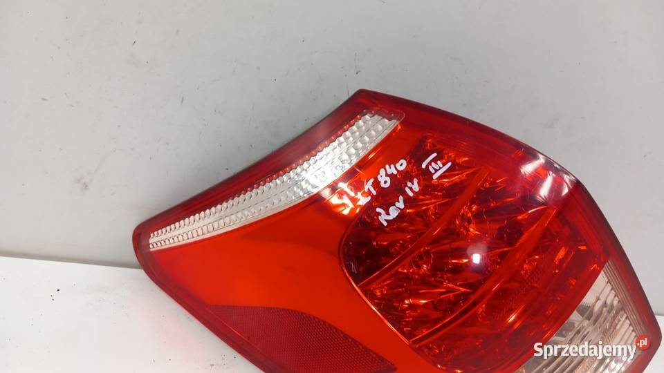 TOYOTA RAV 4 III LAMPA TYŁ LEWA osobowe Zbierkowo