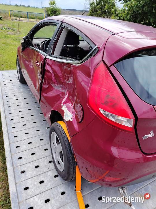 Ford Fiesta kolizji Lipno