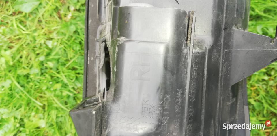 Hyundai Santa Fe Lampa Prawa USA 20132017 osobowe