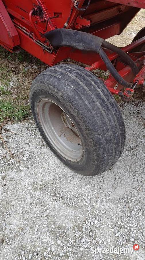 Massey Ferguson 440 kabina sieczkarnia Bukowie