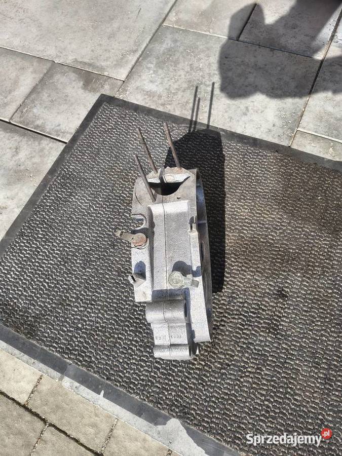 Połówki kartery silnik Komar Ryś Mr230 Rzeszów