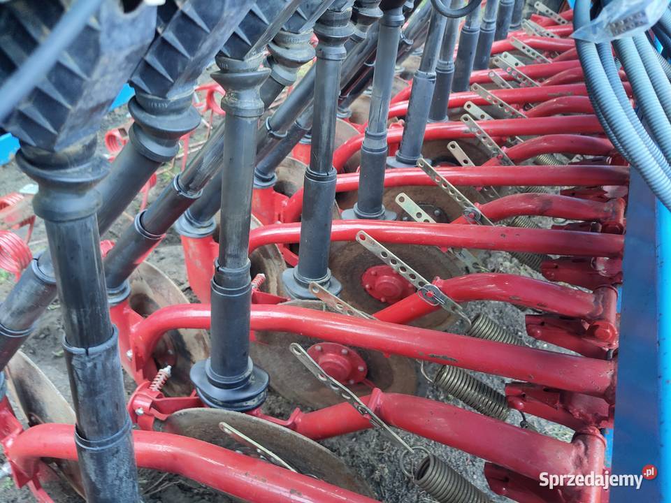 Siewnik LEMKEN Eurodrill 300 25 Talerzowy Przemęt