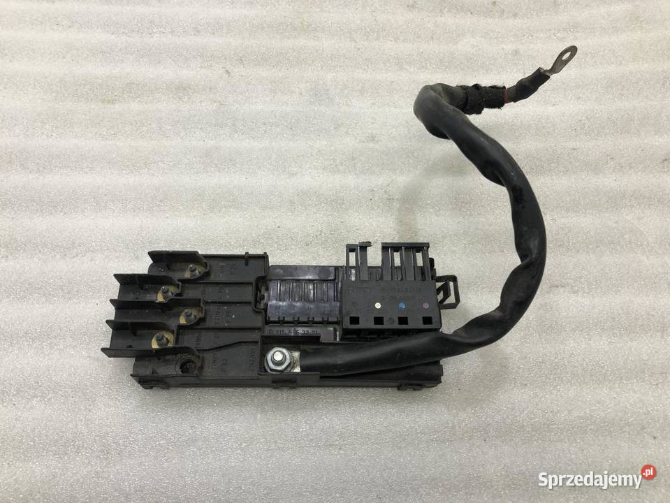 SKRZYNKA BEZPIECZNIKÓW MERCEDES EKLASA W211 0209 Części samochodowe wielkopolskie sprzedam