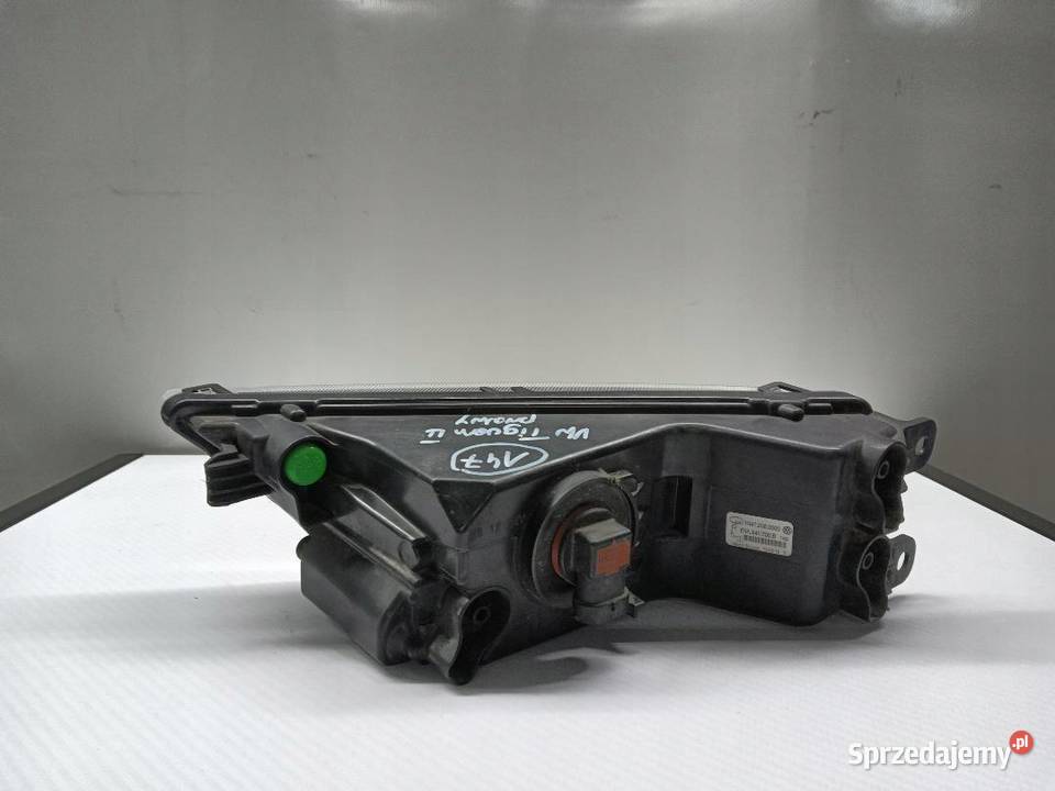 HALOGEN PRZÓD PRZEDNI PRAWY VW TIGUAN 2 5NA94170 wielkopolskie